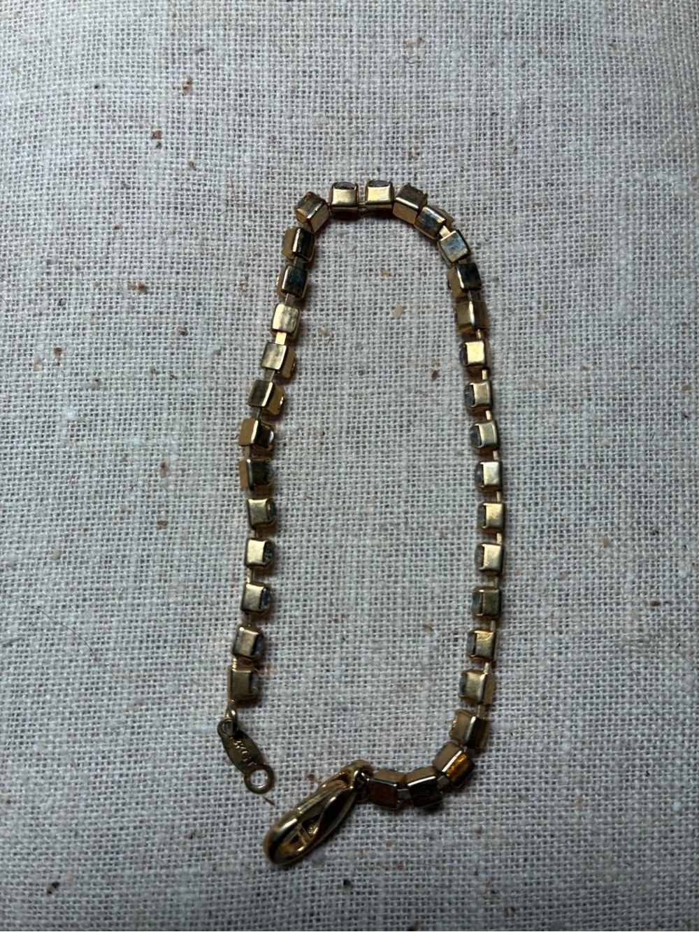 Vintage Gold-Tone Crystal Tennis Bracelet - Classic Women's Jewelry 7.25” long